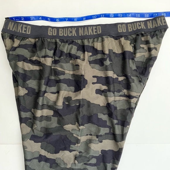 Men's Go Buck Naked Base Layer Pattern Pants
Item 81304 Camouflage 2XL x 30” - Picture 3 of 10